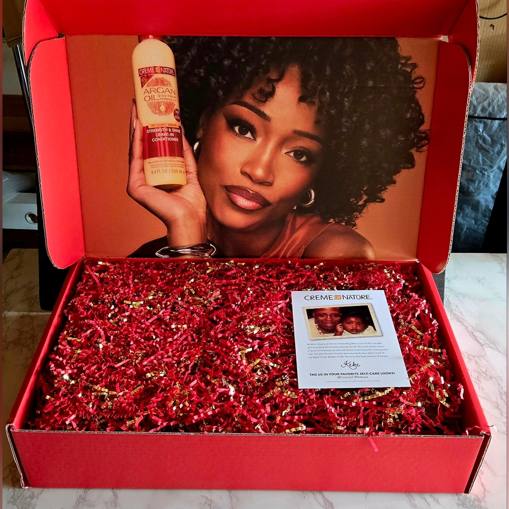 Keke Palmer Hollywood Celeb Exclusive.  Creme of Nature Collection